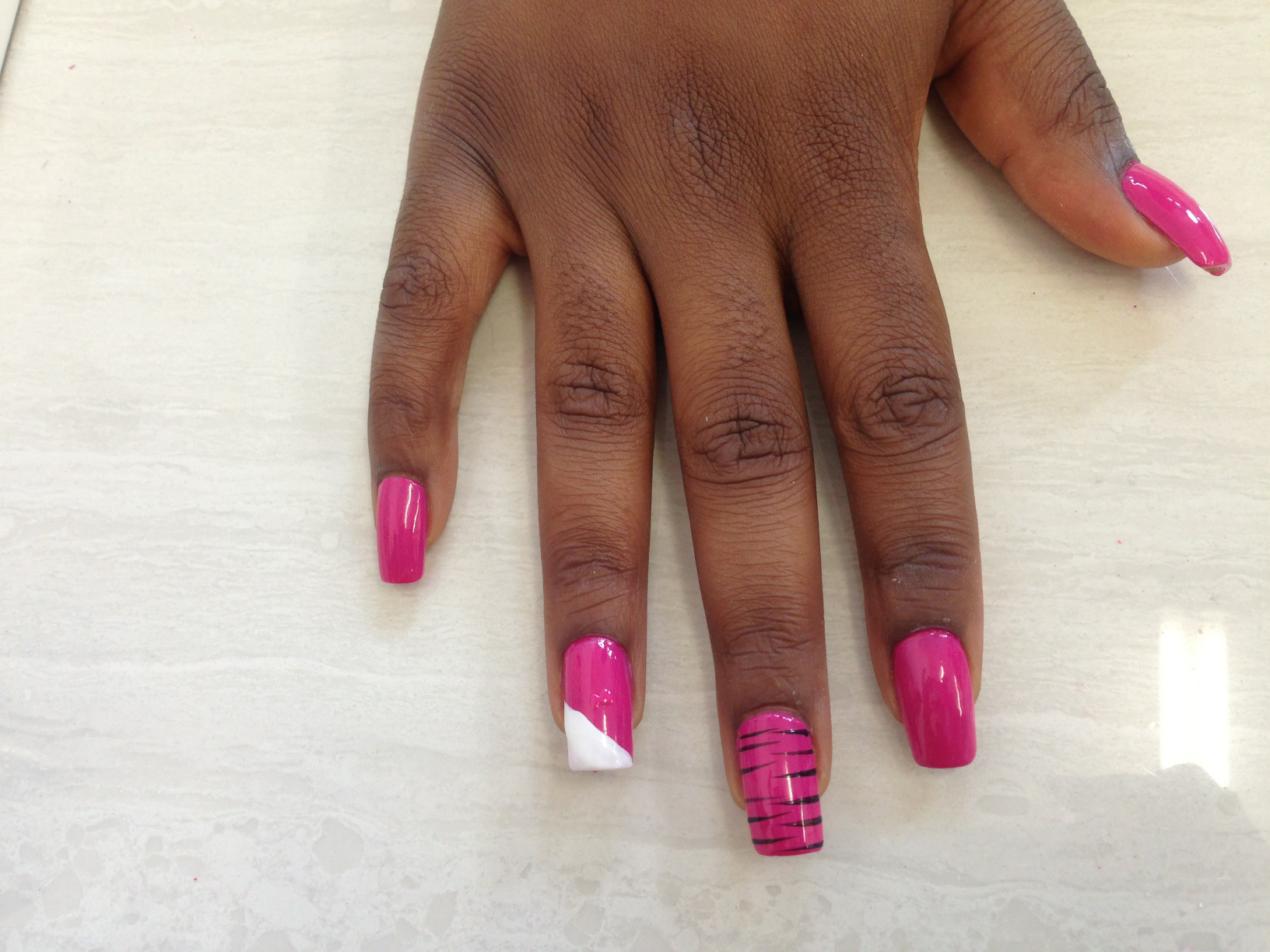 25 Hot Pink Vibrant Nails for Modern Women : Hot Flame Tips
