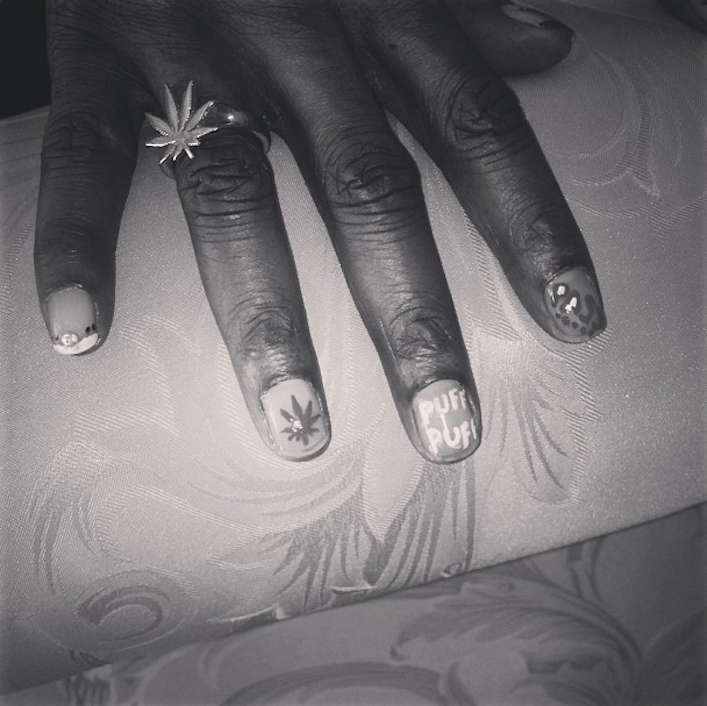 Snoop Dogg Get His Nails Done | Nailpro