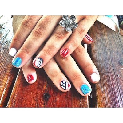 Nail art gallery store