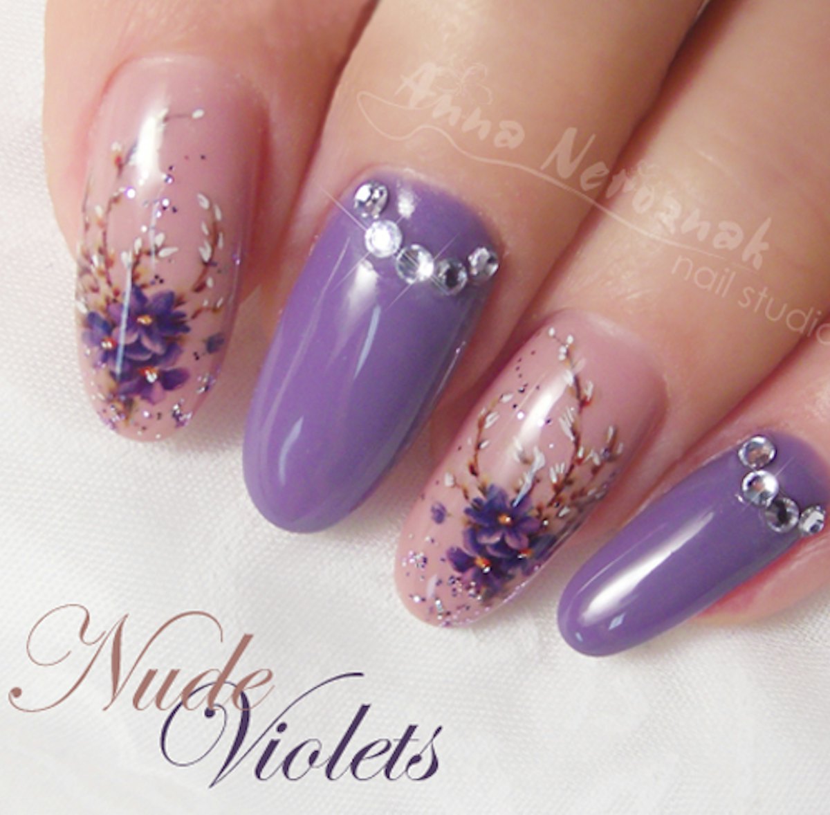 Violet nails hot sale