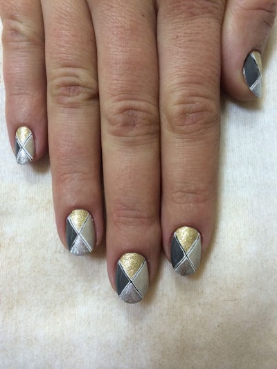Geometric Triangle Toes Fake Nails Silver Glitter Black Silver