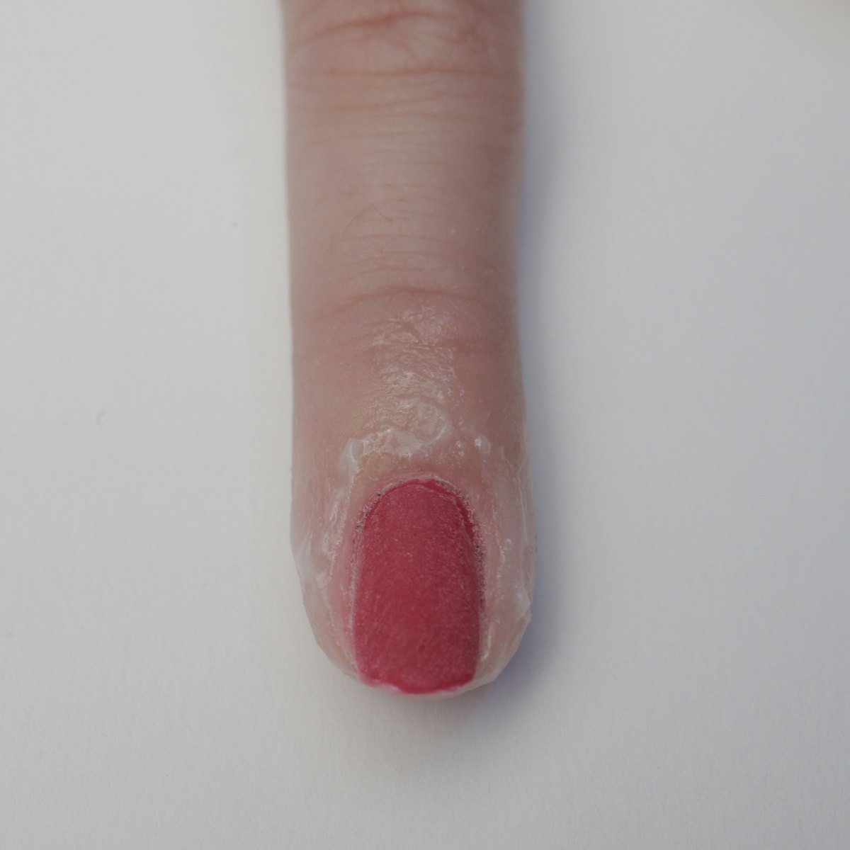 Top Tips to Remove Gel Polish Safely and Easily | Nailpro