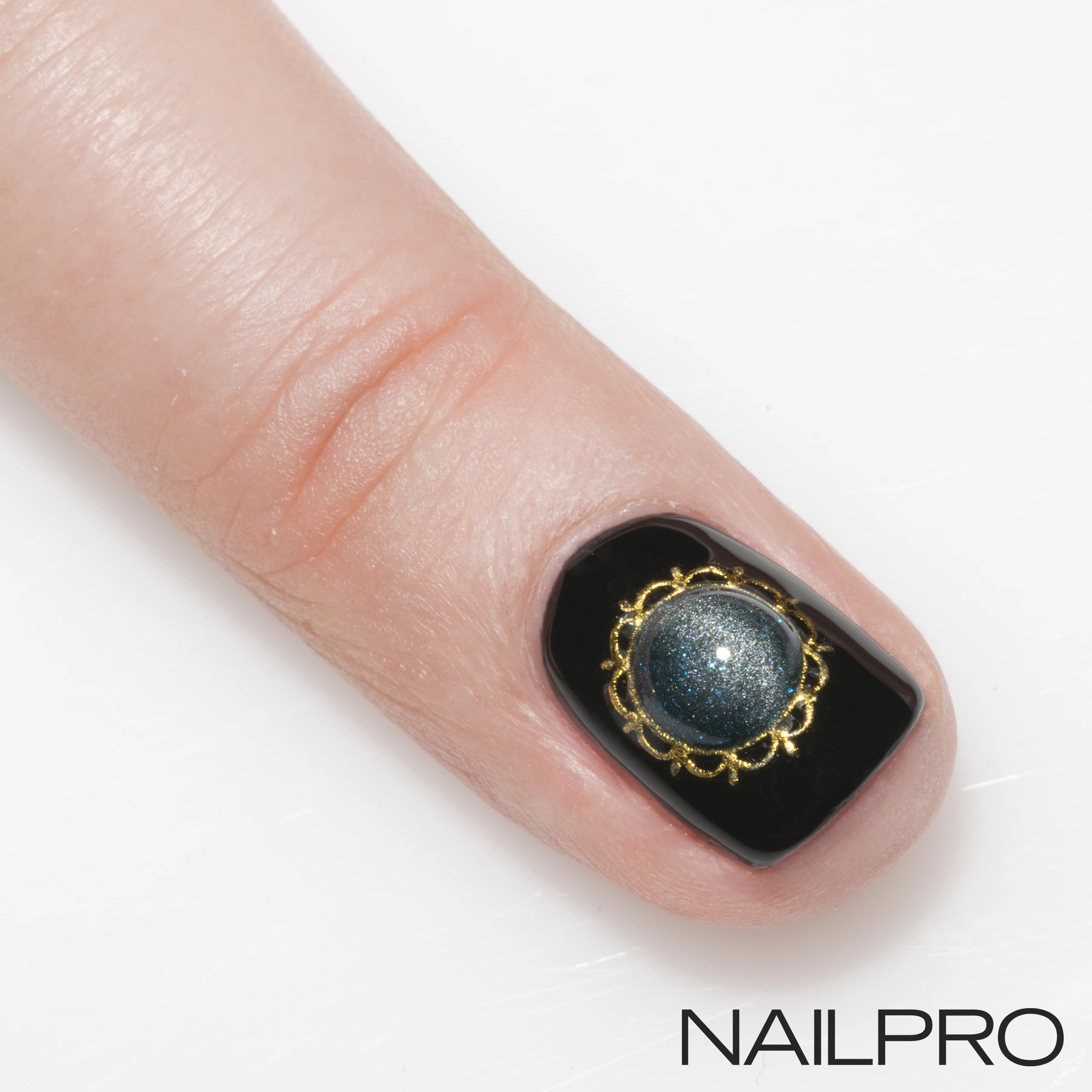 Video How To Create Cat Eye Nails Nailpro Video How To Create Cat Eye Nails Nailpro