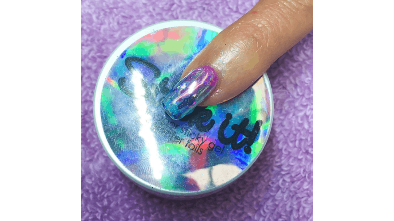 Sacramento 2017: Profiles Nails Stick It Transfer Foil Gel Demo | Nailpro Sacramento 2017: Profiles Nails Stick It Transfer Foil Gel Demo | Nailpro