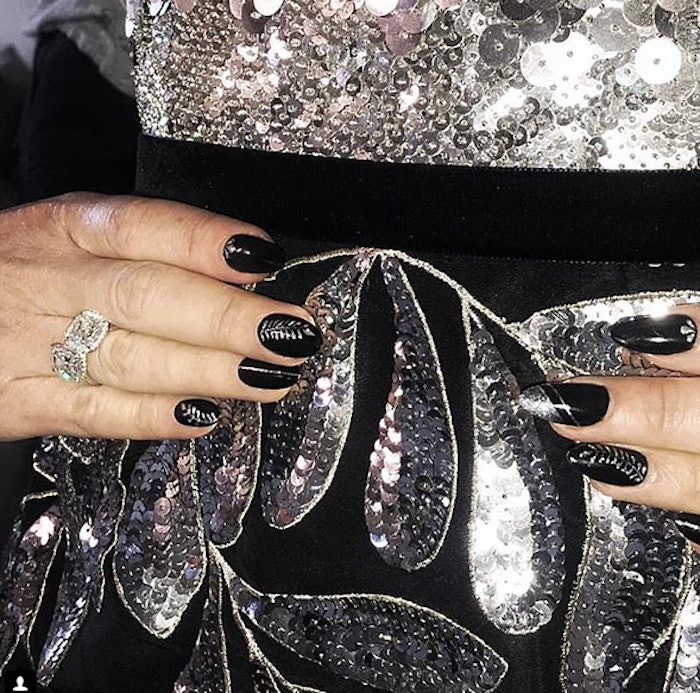 SAG 2018 Awards: Millie Bobbie Brown Nail Art