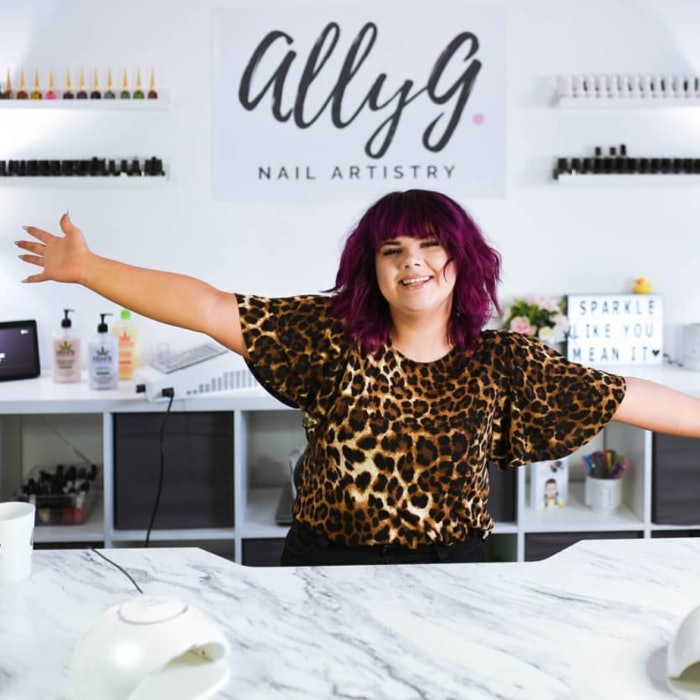 allyg-nail-artist-coty-finalist
