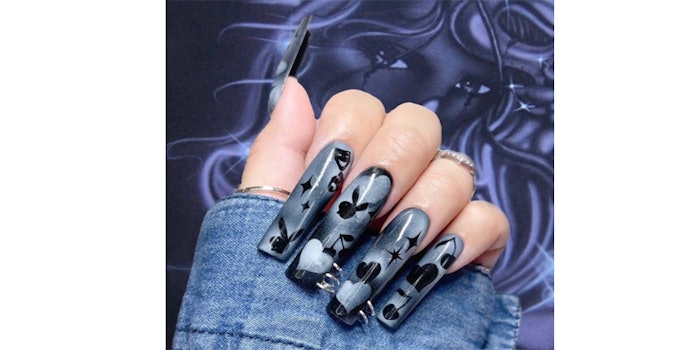 Nail Art Step - By - Step Airbrushing  Airbrush nails, Airbrush nail art,  Nail art designs diy
