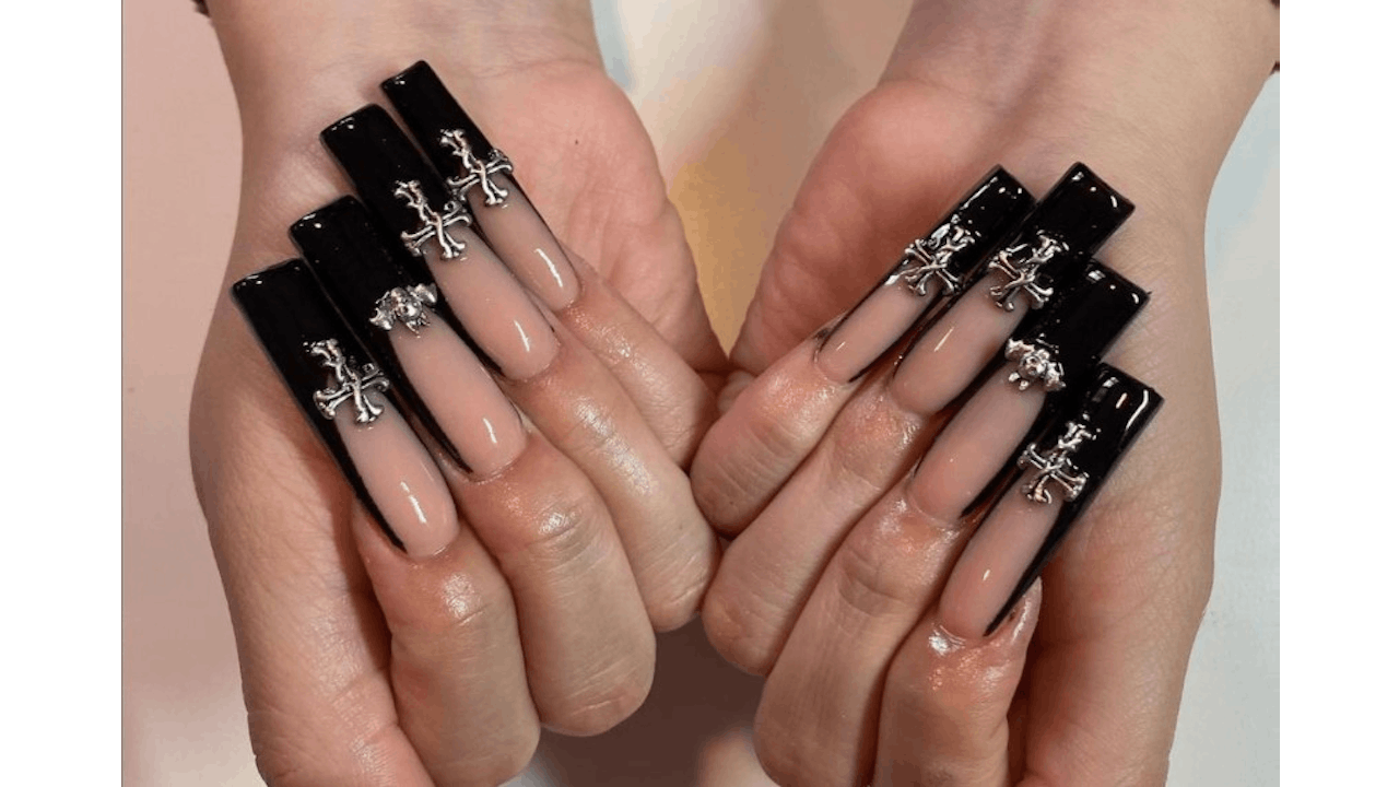Inspiration 5 Black Nail Designs for Fall Nailpro