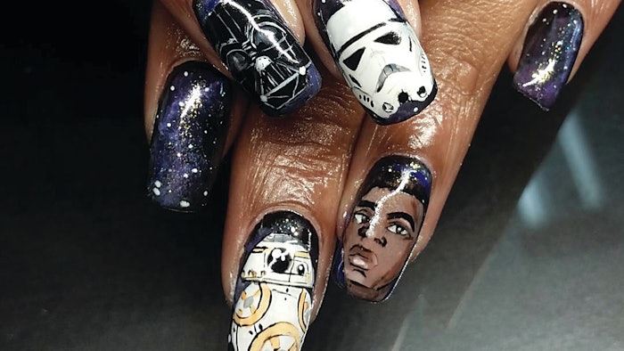 @Chicaartistanails / via Instagram
