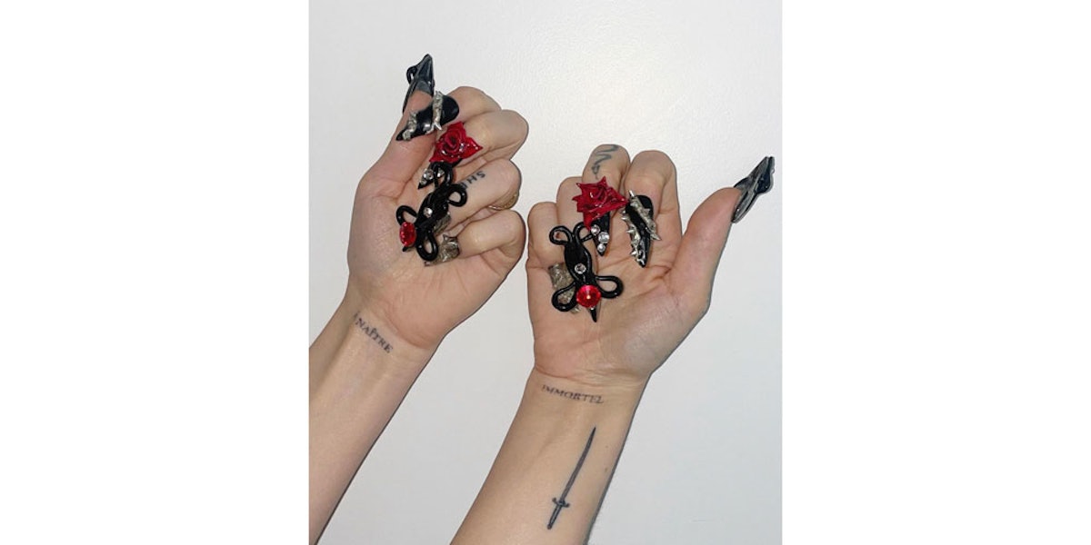 Top 3 Nail Looks From the 2022 MTV Video Music Awards Nailpro