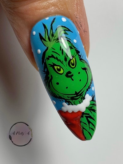 Grinch nail online