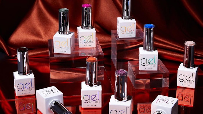 The Galmourati Collection features 10 must-have gel polishes for Autumn/Winter 2023, launching alongside seven NEW highly pigmented chromes.