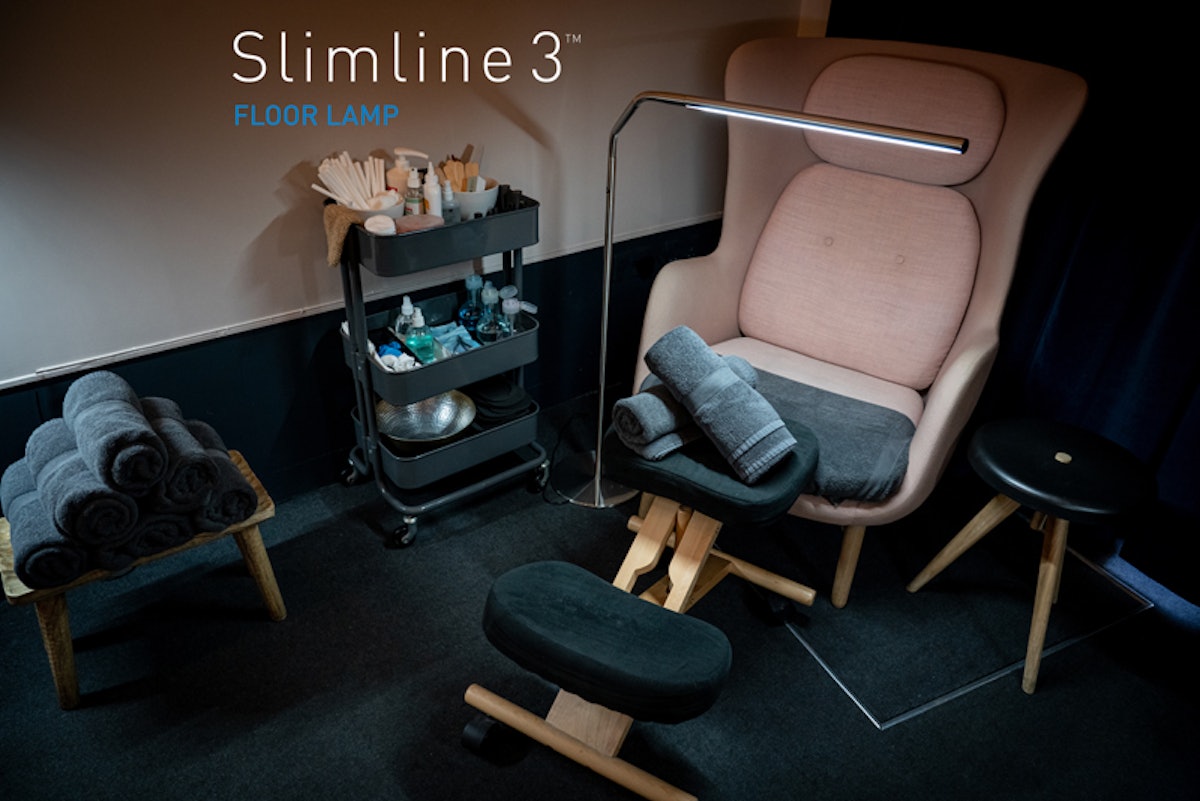 Daylight Slimline 3 Lamps The Top Choice Lighting for Nail Technicians Nailpro