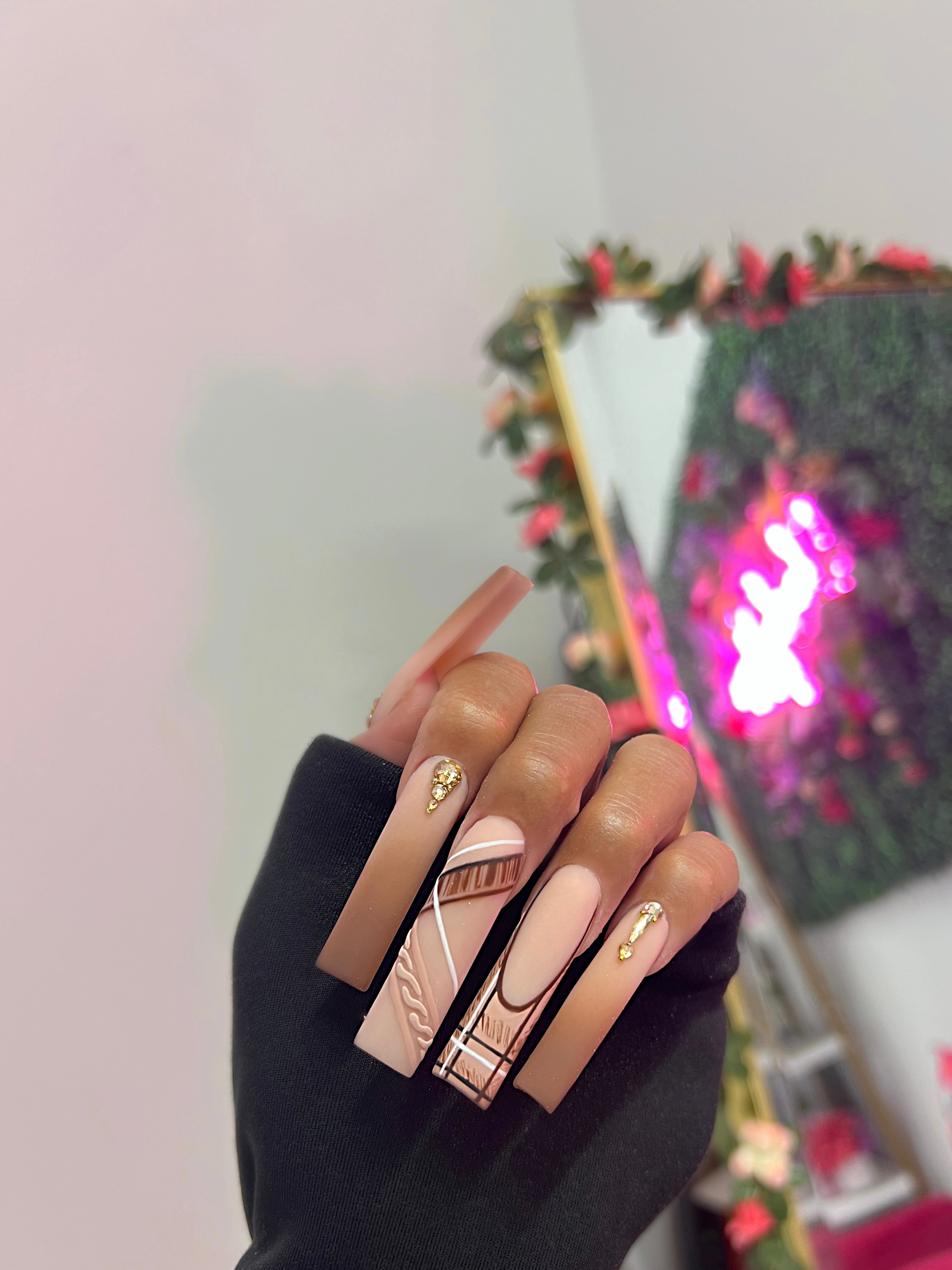 How-To: Autumn Matte | Nailpro